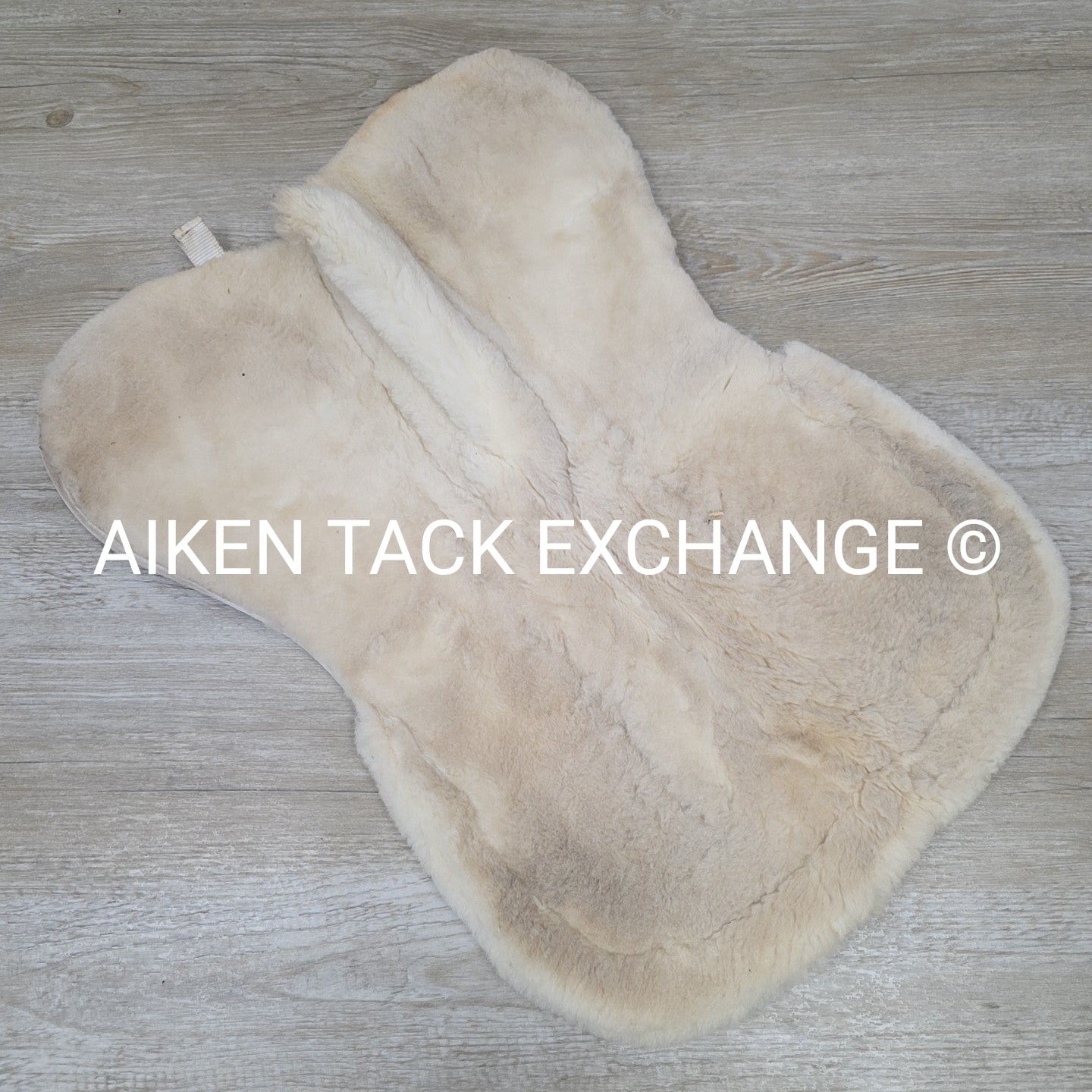 Total Saddle Fit Sheepskin Wither Freedom 6 Point Half Pad, M / L (Does Not come