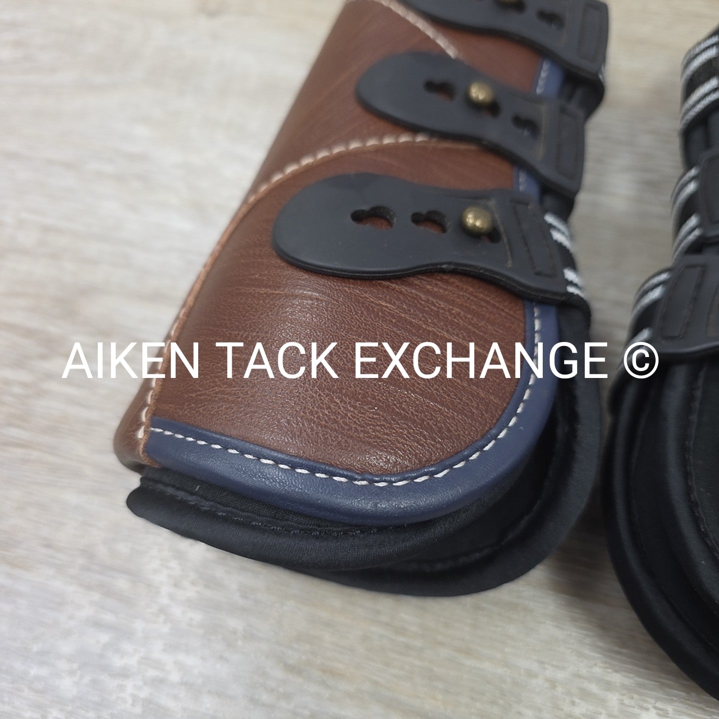 EquiFit D-Teq Front Boots, Size Medium