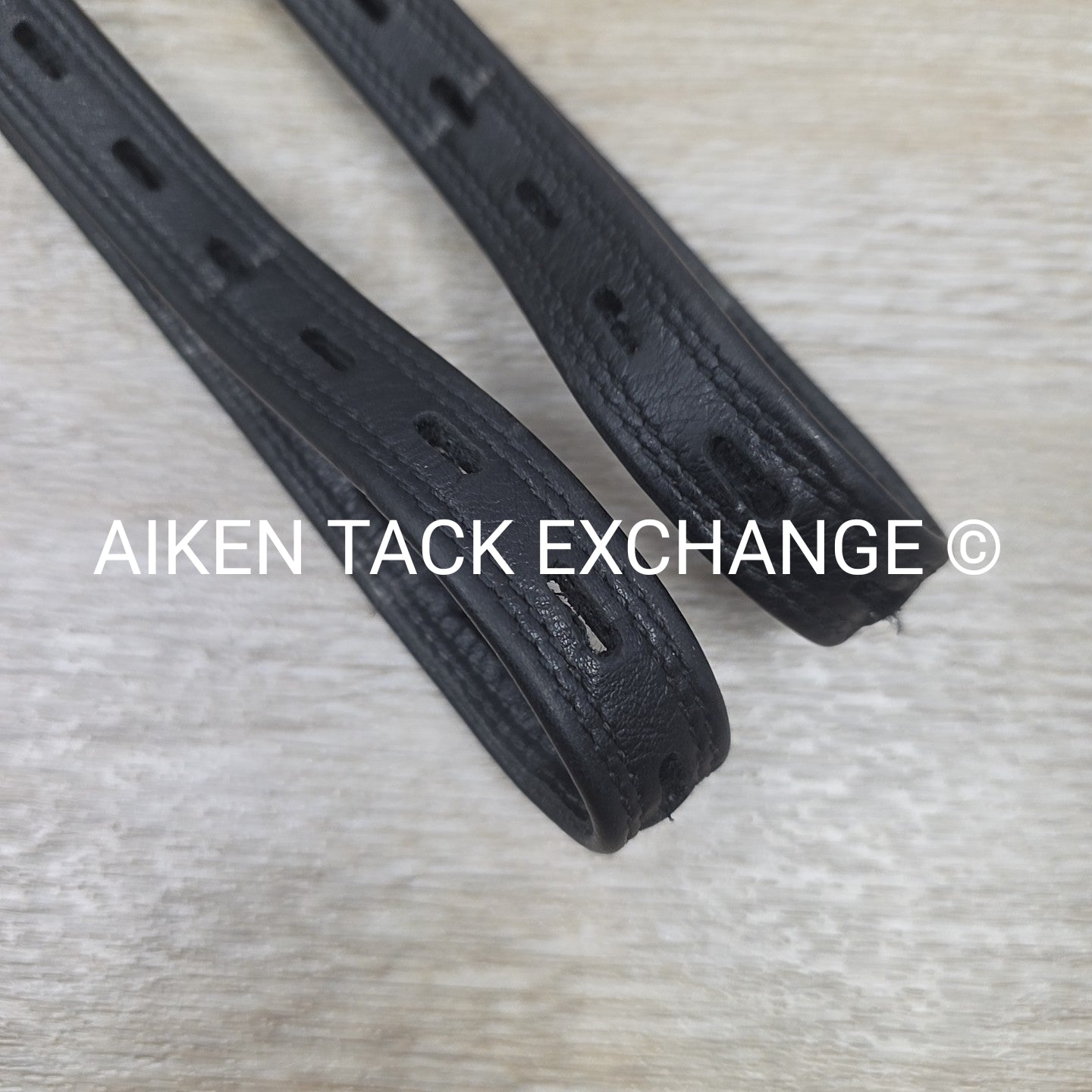 Prestige Single Strap Stirrup Leathers, Black, Size Medium