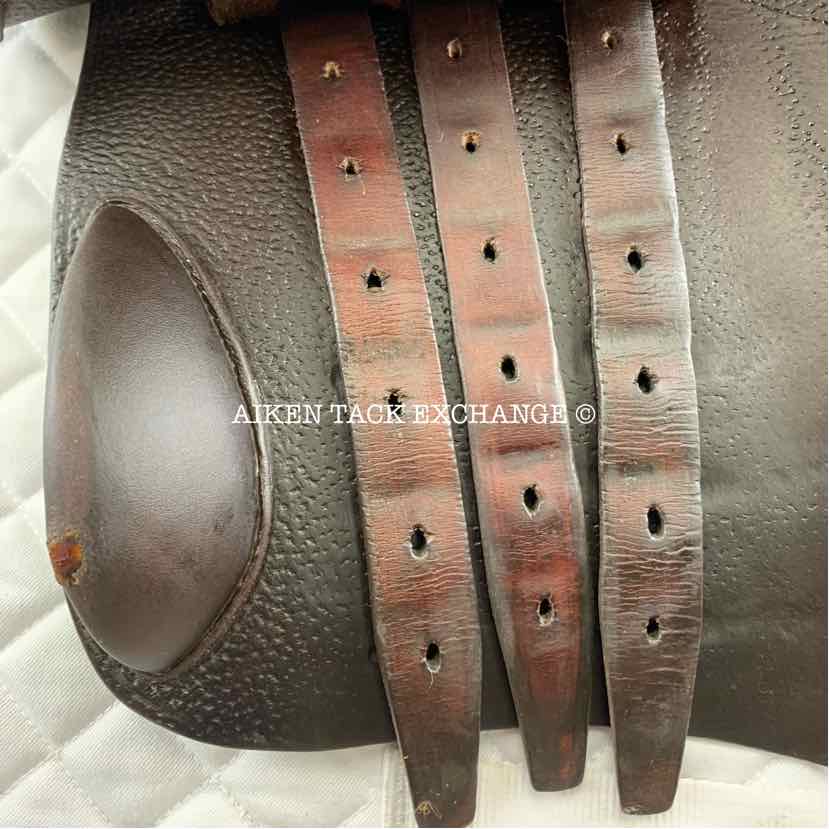 **SOLD** 2010 CWD SE02 Close Contact Jump Saddle, 18.5" Seat, 4C Flap, Medium Tree, Foam Panels, Buffalo Leather