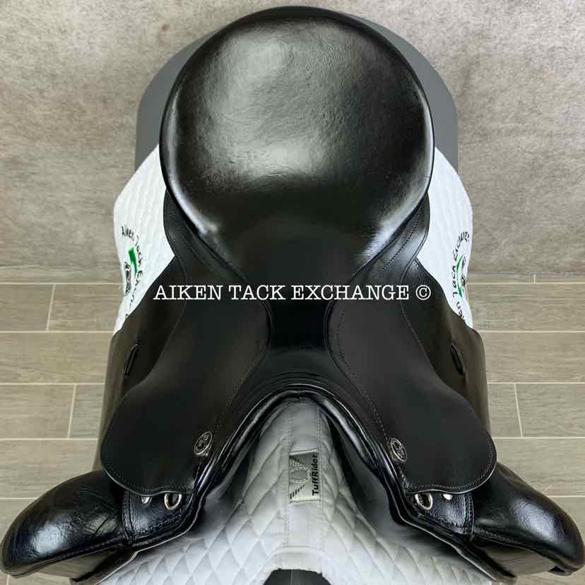 2005 Kieffer Wallstreet Excellent Ulla Salzgeber Dressage Saddle, 17" Seat, Medium Tree, Wool Flocked Panels