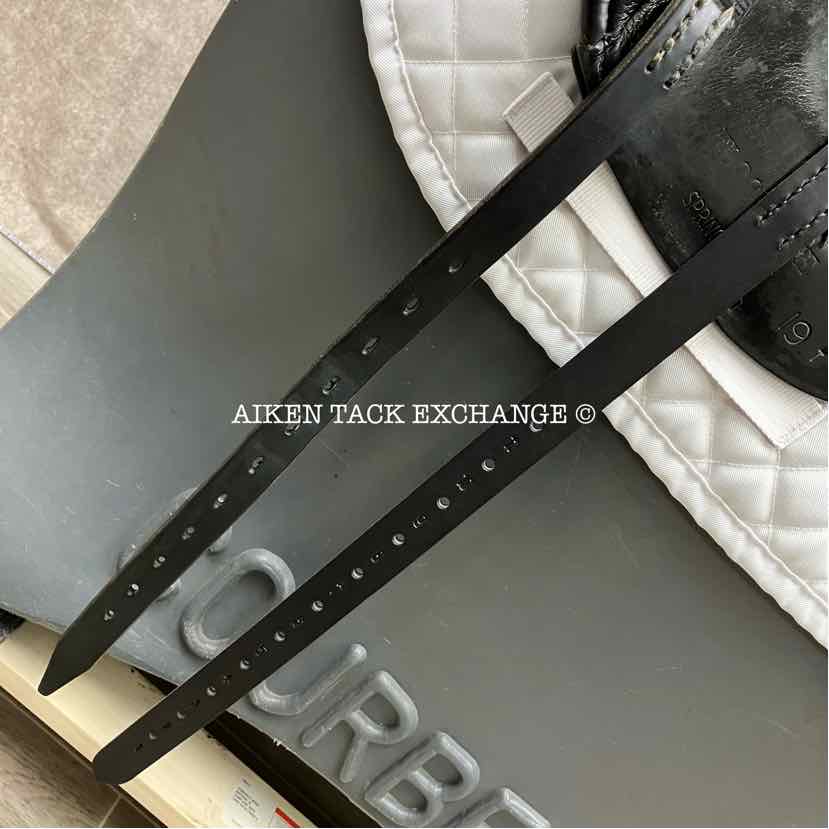 2013 Black Country Eloquence Dressage Saddle, 19" Seat, Extra Wide Freedom Hoop Tree, Wool Flocked Panels
