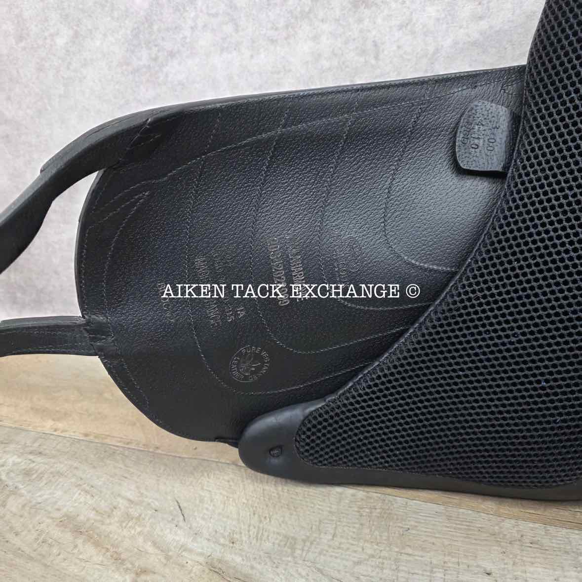 2020 Devoucoux Makila Harmonie Monoflap Dressage Saddle, 17" Seat, 1A Flap - Short, Dynamick Tree - Medium, D3D Panels, Full Buffalo Leather