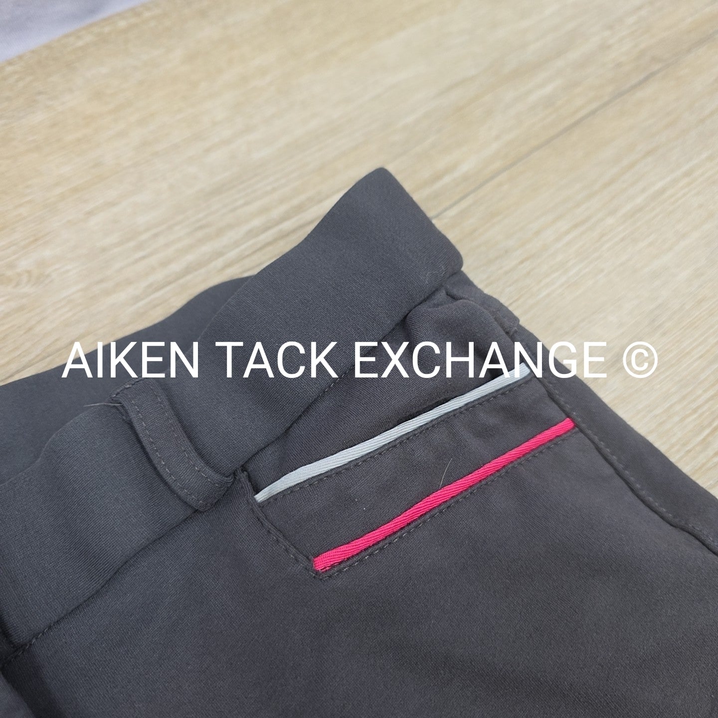 HR Farm Knee Patch Breeches, Size 28