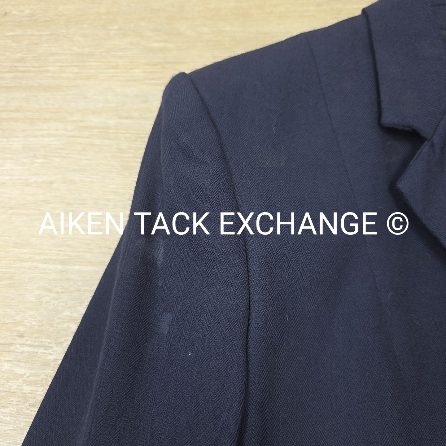 Platinum Show Coat, Size 10