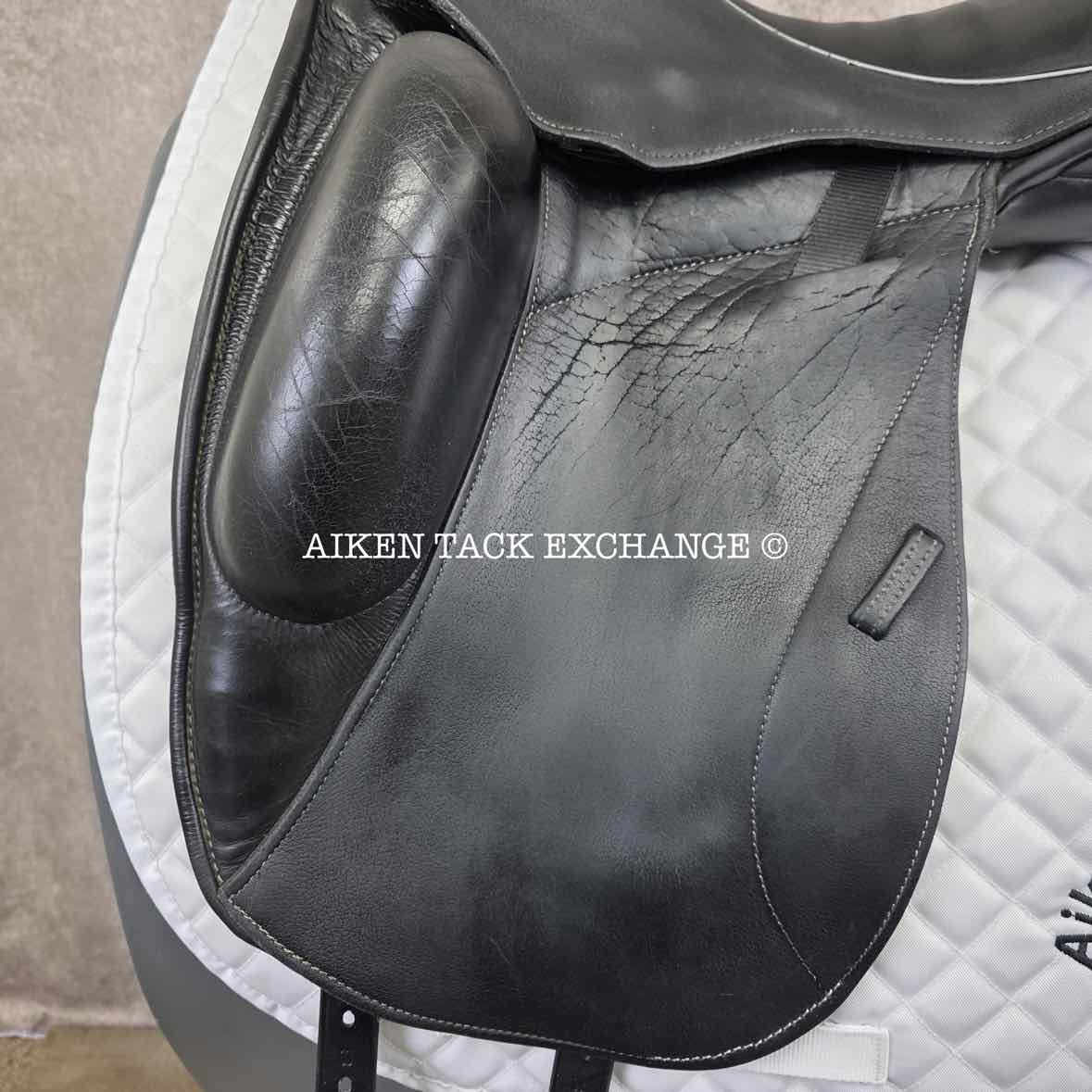2019 Custom Saddlery Icon Star Monoflap Dressage Saddle, 18" Seat, Adjustable Tree, Wool Flocked Panels