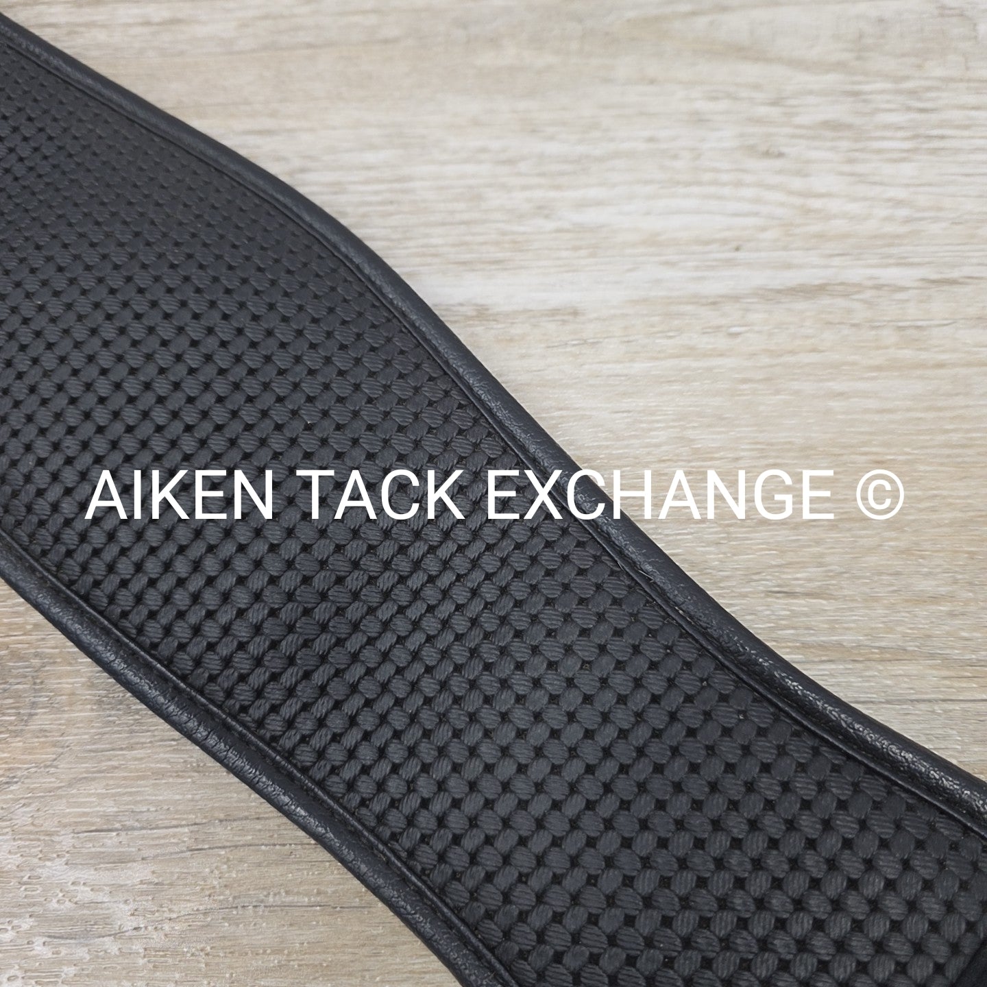 Ovation Airform Dressage Chafeless Girth, Black, 26"