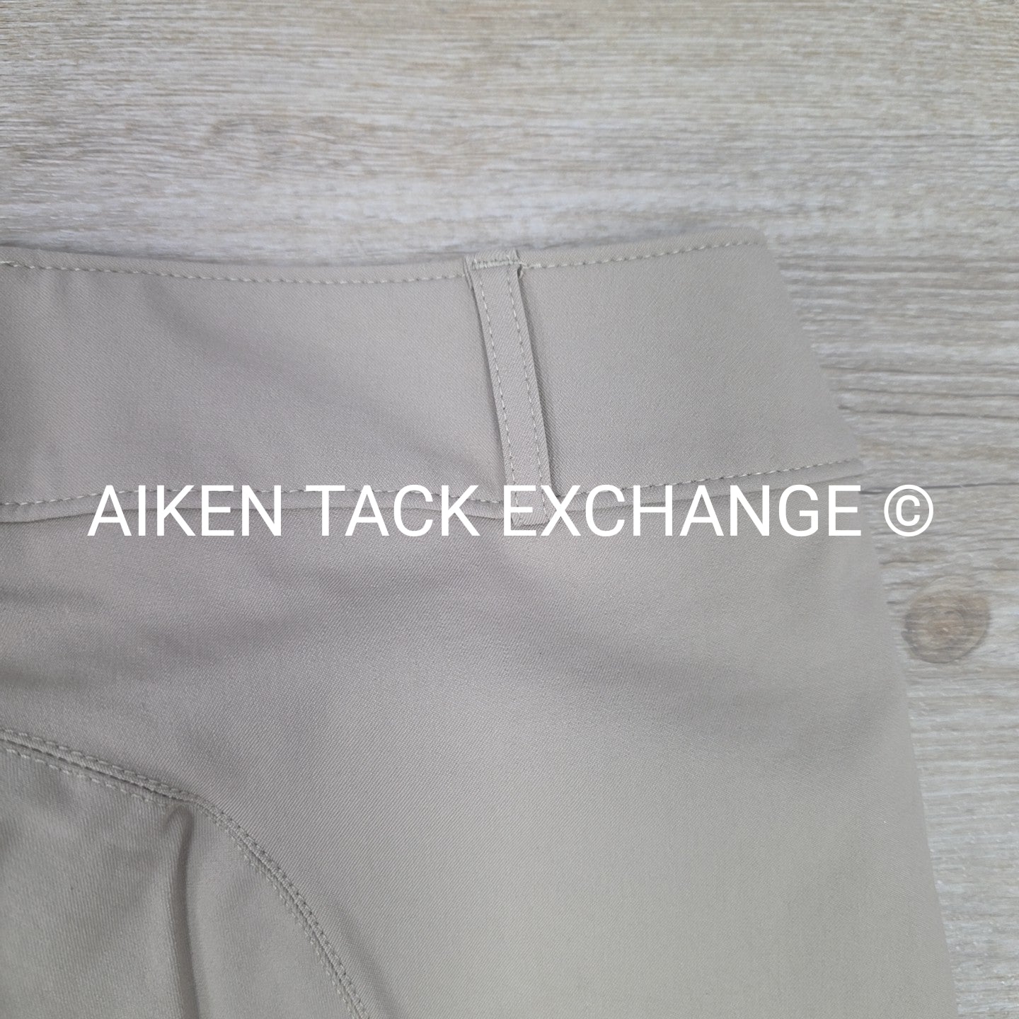 Tailored Sportsman Trophy Hunter Knee Patch Breeches, Size 28
