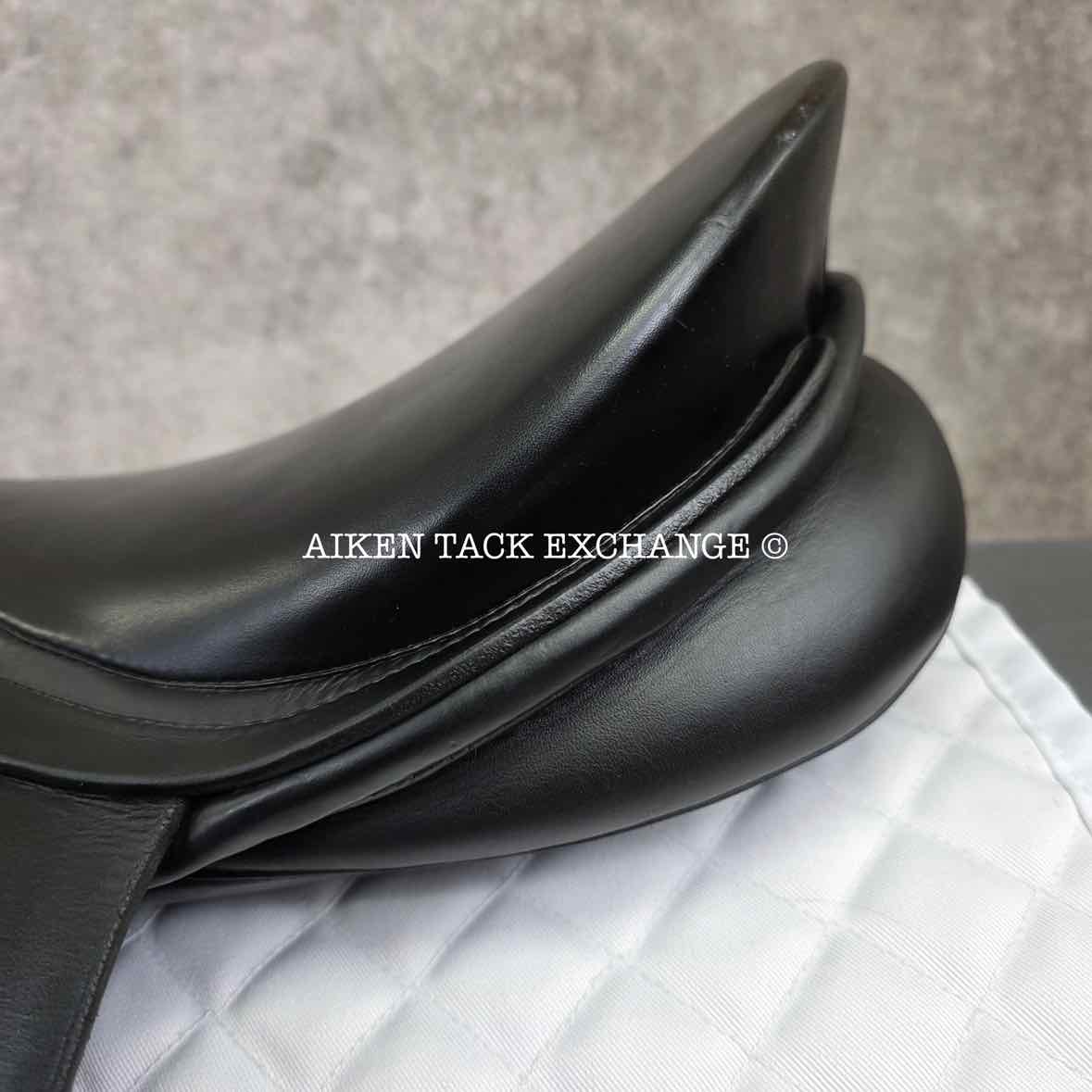 1995 Passier Patron Dressage Saddle, 17.5" Seat, Medium Tree, Wool Flocked Panels