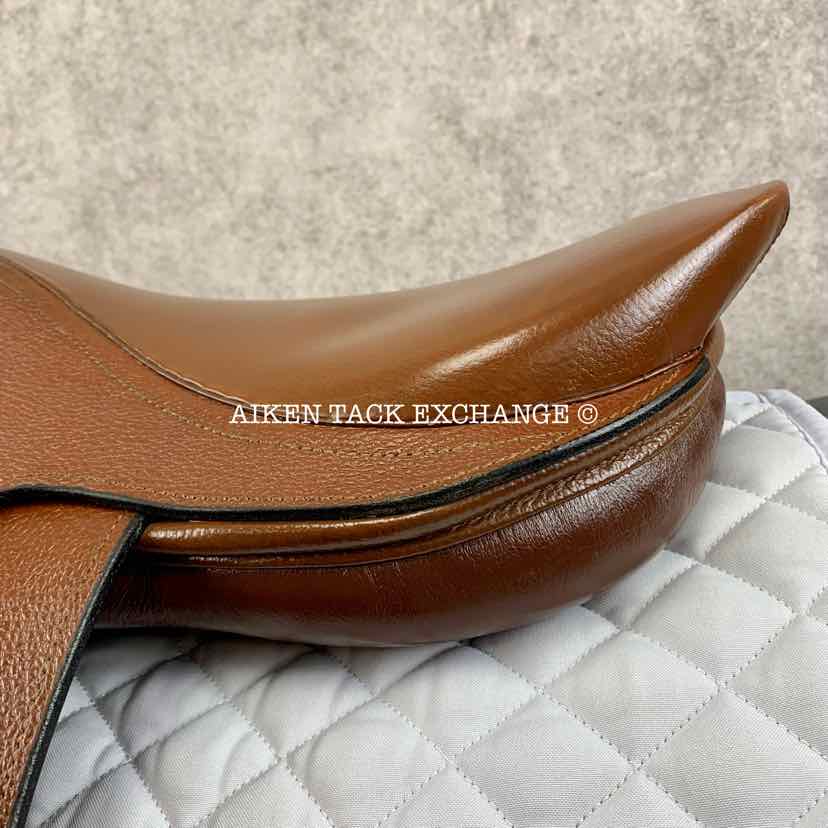 Regency Close Contact Jump Saddle, 17.5" Seat, Medium Wide Tree, Foam Panels