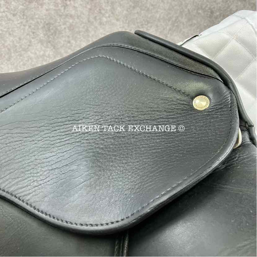 **SOLD** 2013 Schleese Infinity II Dressage Saddle, 17.5" Seat, Adjustable AdapTree, Wool Flocked Panels