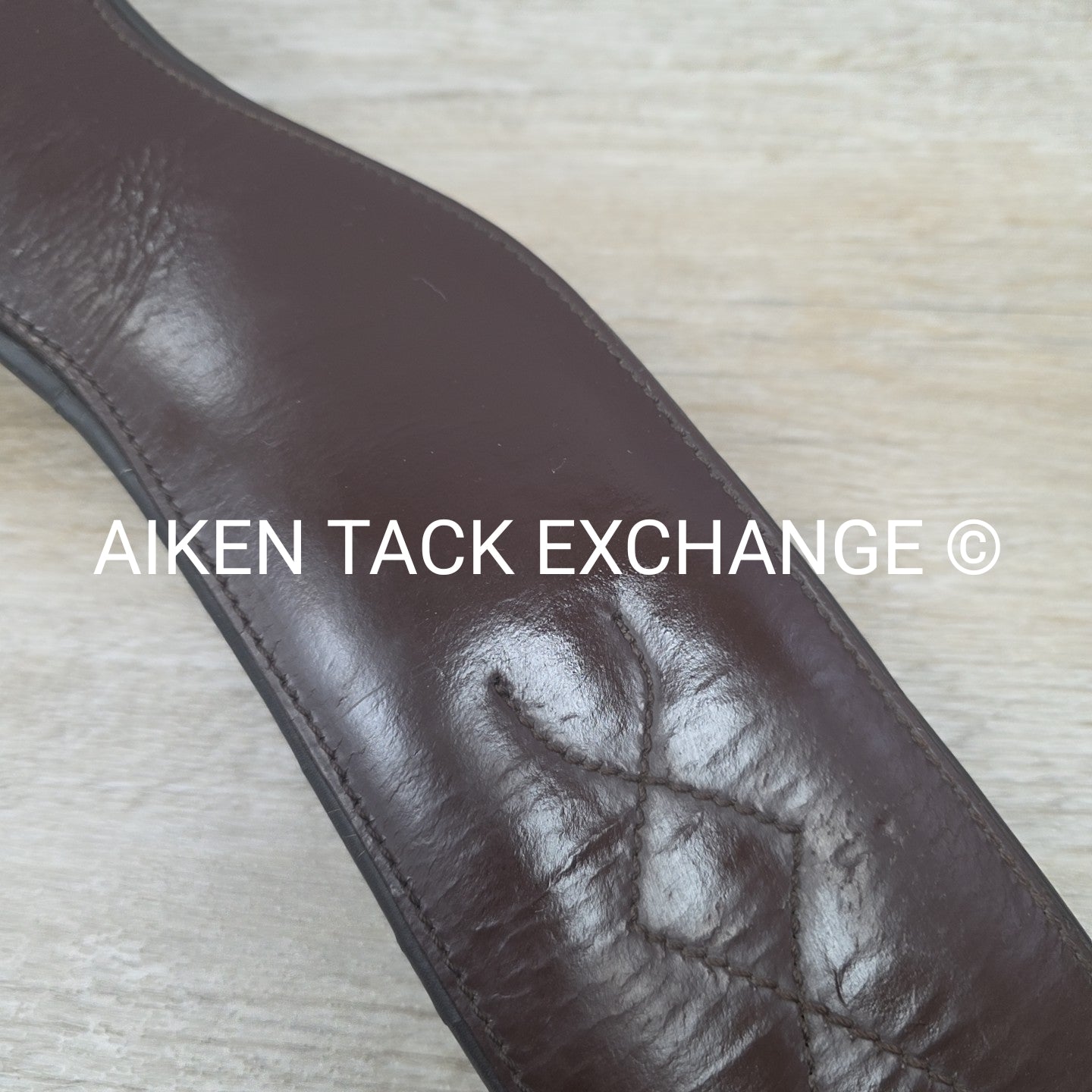 Total Saddle Fit Anatomic Shoulder Relief Girth, Brown, 54"