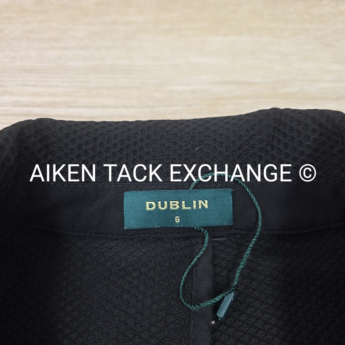 Dublin Mesh Show Coat, Women's 6 (missing 1 button)