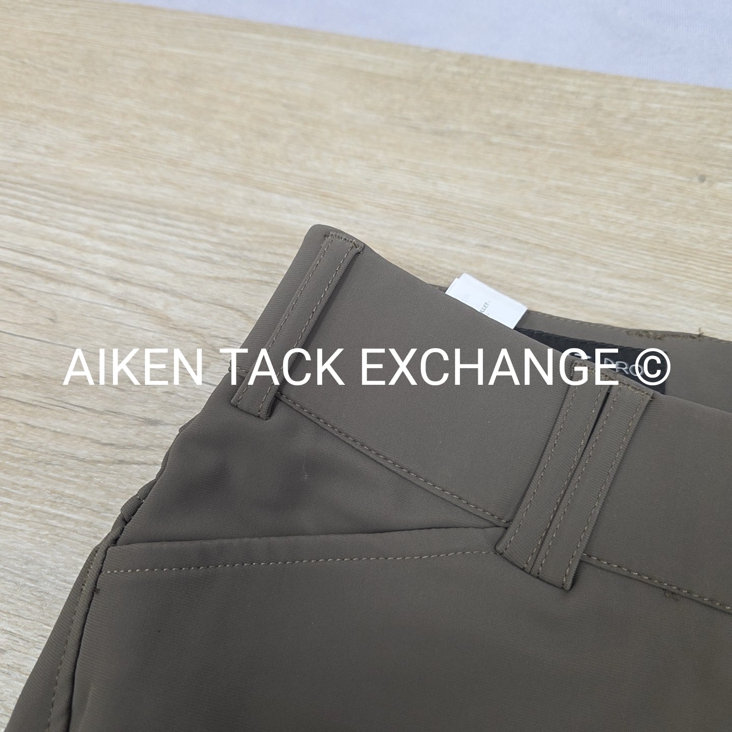 Ariat Tri-Factor Silicone Grip Full Seat Breeches, Size 30 R