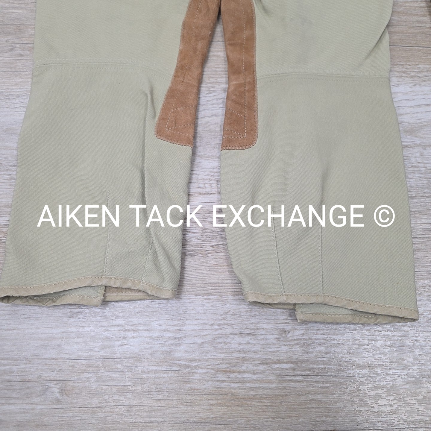 BARGAIN BUNDLE: Tuff Rider & Tailored Sportsman Breeches, 32 & Ovation Breeches,