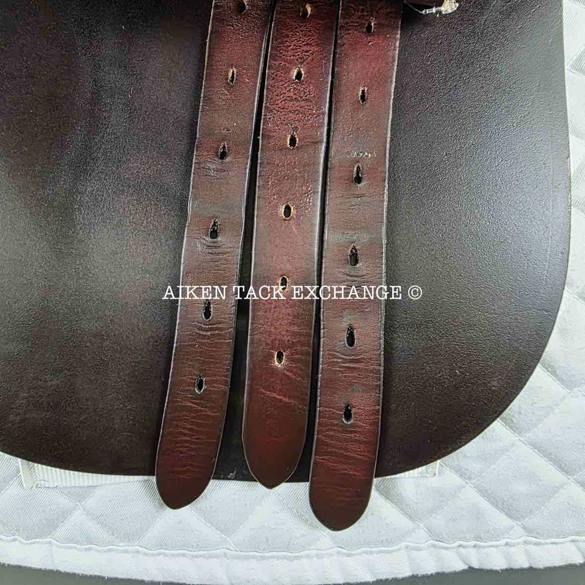 2005 Antares Close Contact Jump Saddle, 17.5" Seat - 3 Flap, Medium Wide Tree, Foam Panels, Full Buffalo Leather