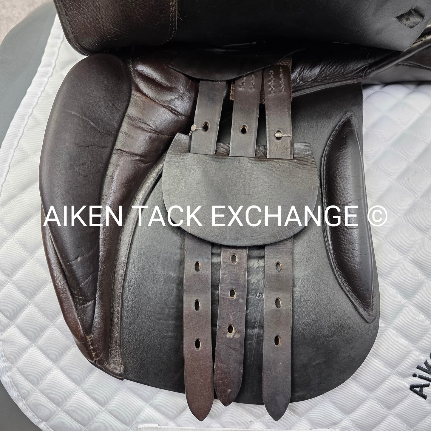 **SOLD** Legacy All Purpose Saddle, 17.5" Seat, Extra Wide Tree, Wool Flocked Panels