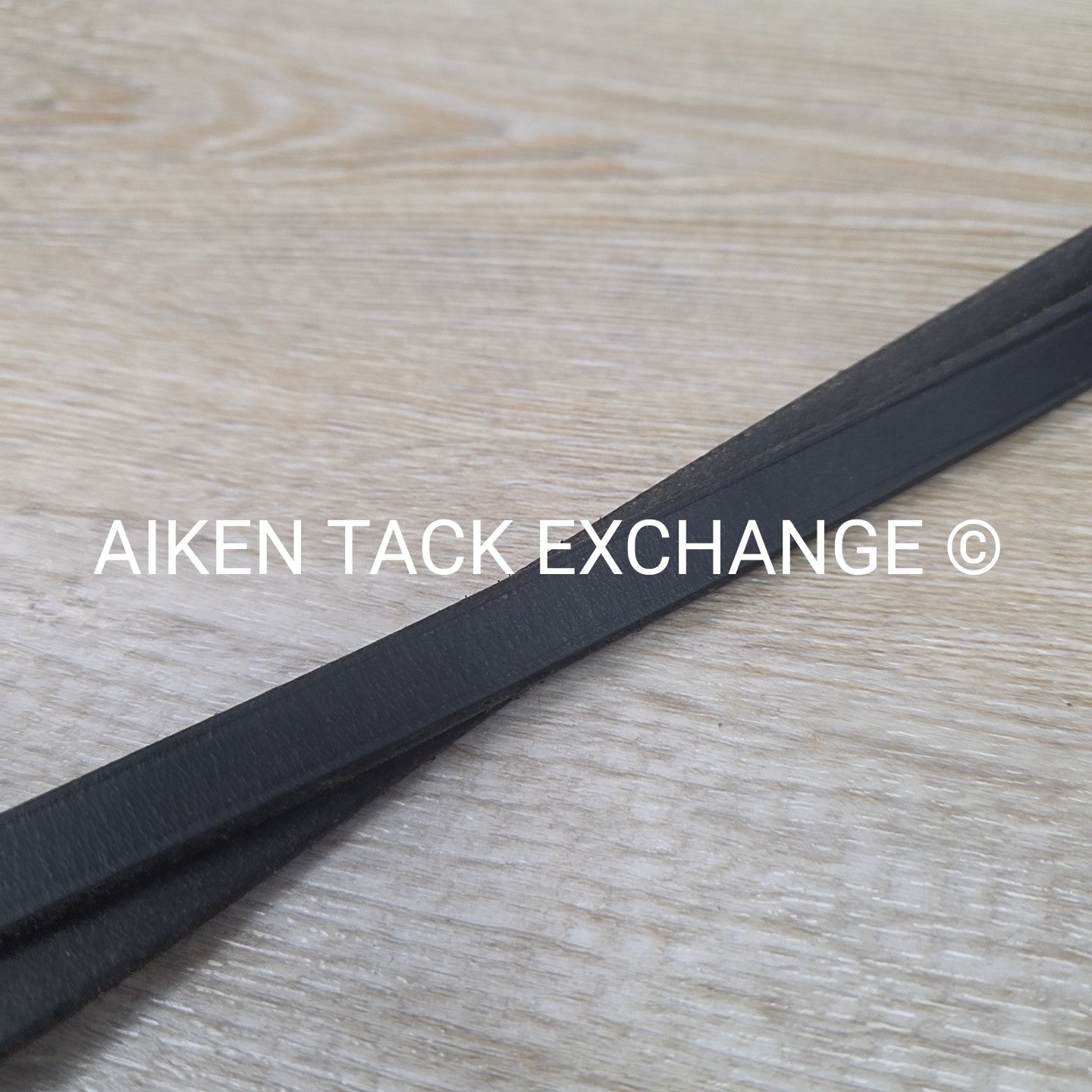 Flat Curb Rein, Black