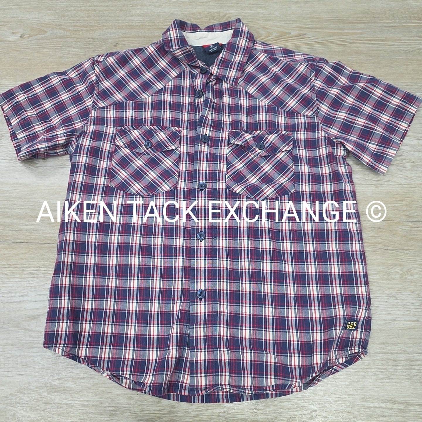 GAP Short Sleeve Button Up Shirt, Size Medium