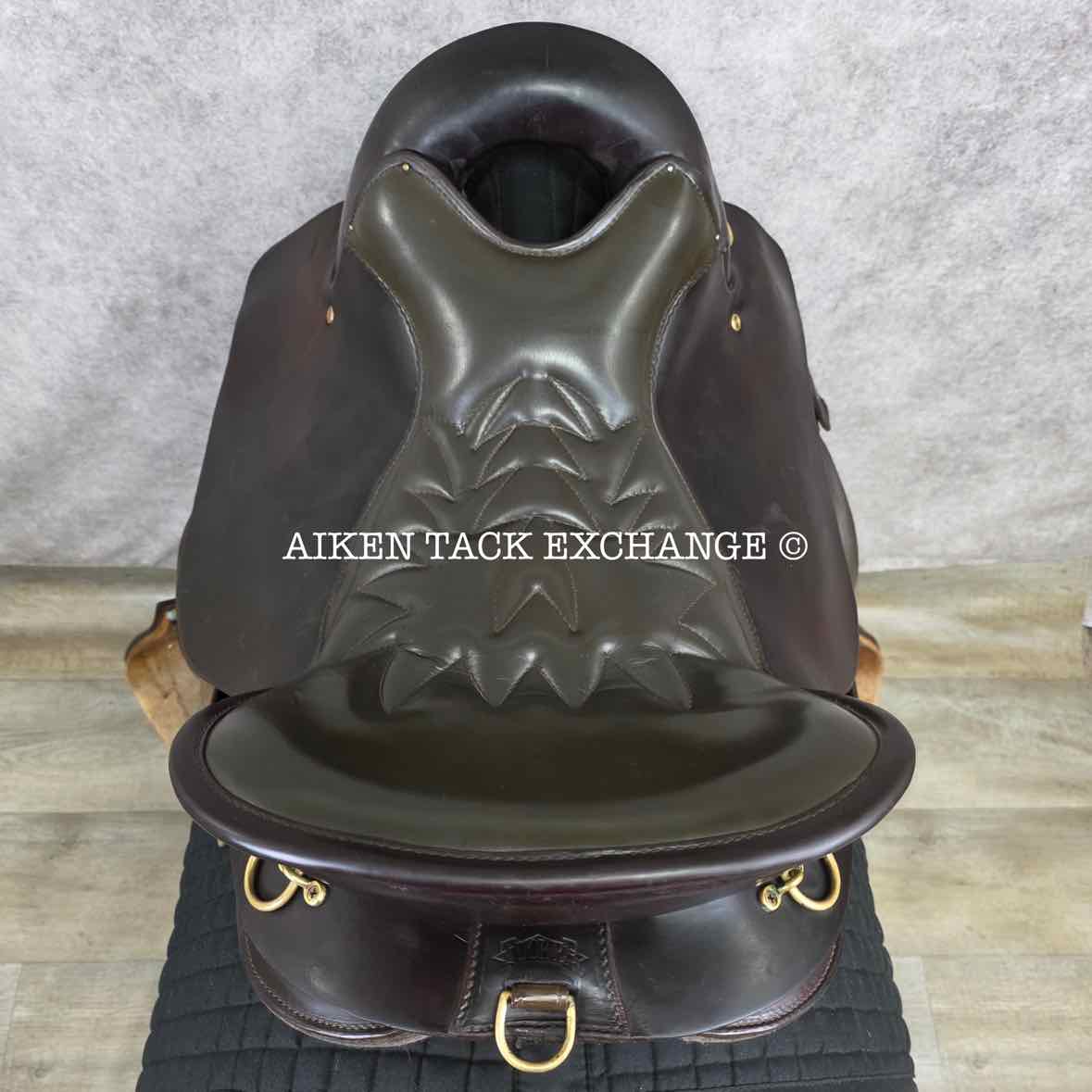 2002 Tucker 159 Endurance Trail Saddle, 16.5" Seat, Medium Tree - Semi QH Bars
