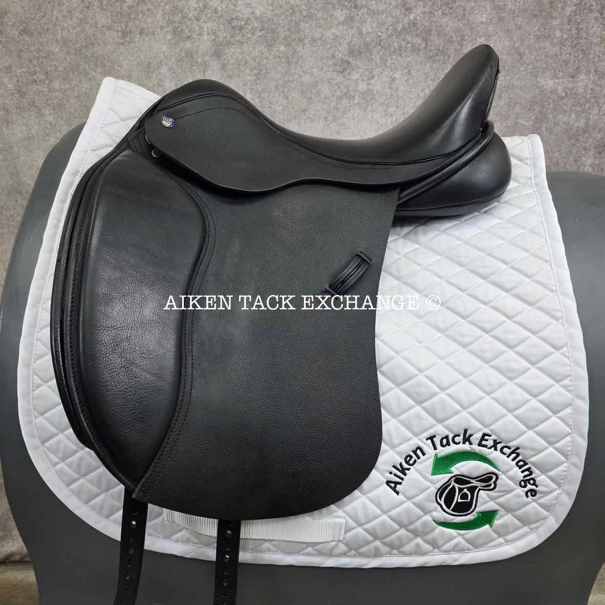 Detente by Advanced Saddle Fit Dressage Saddle, 17.5" Seat, Wide Tree, Wool Flocked Panels