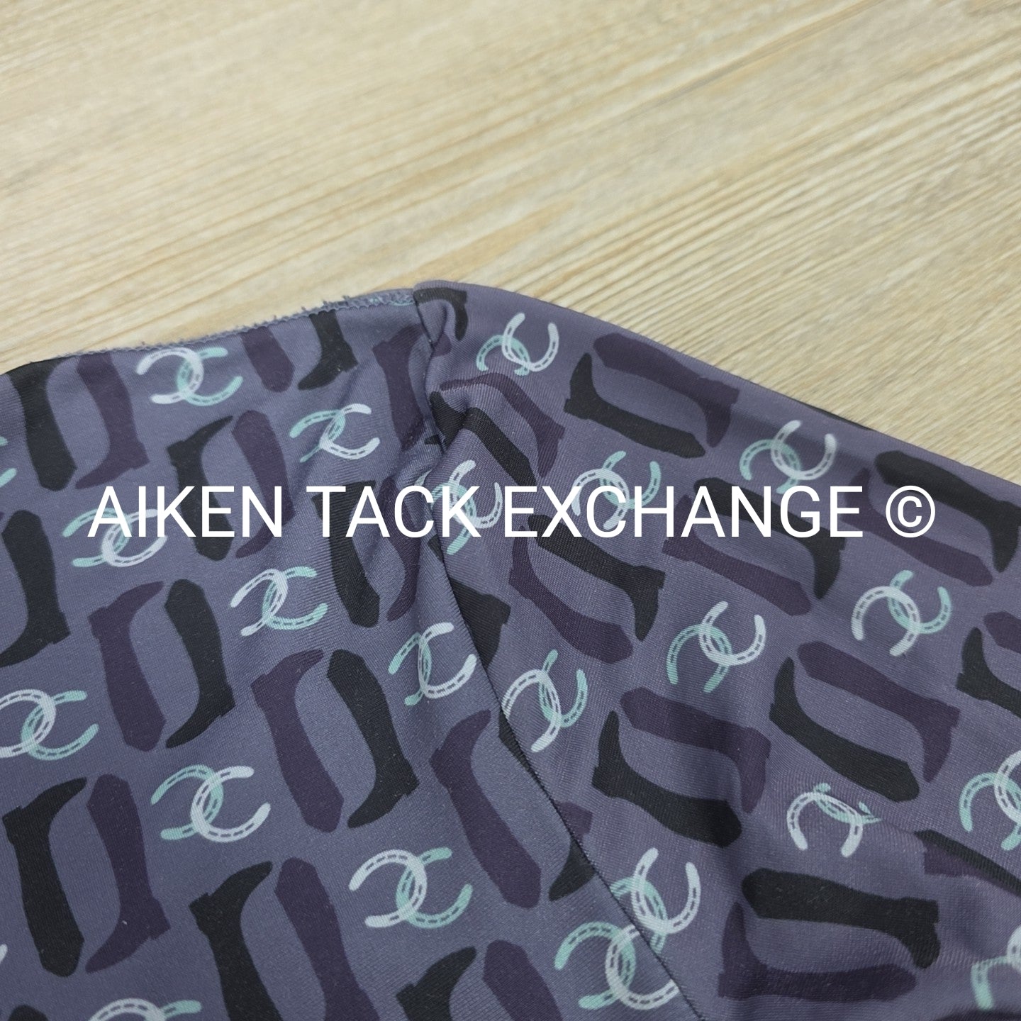 Kerrits Light Weight Long Sleeve Pull Over, Size X-Large