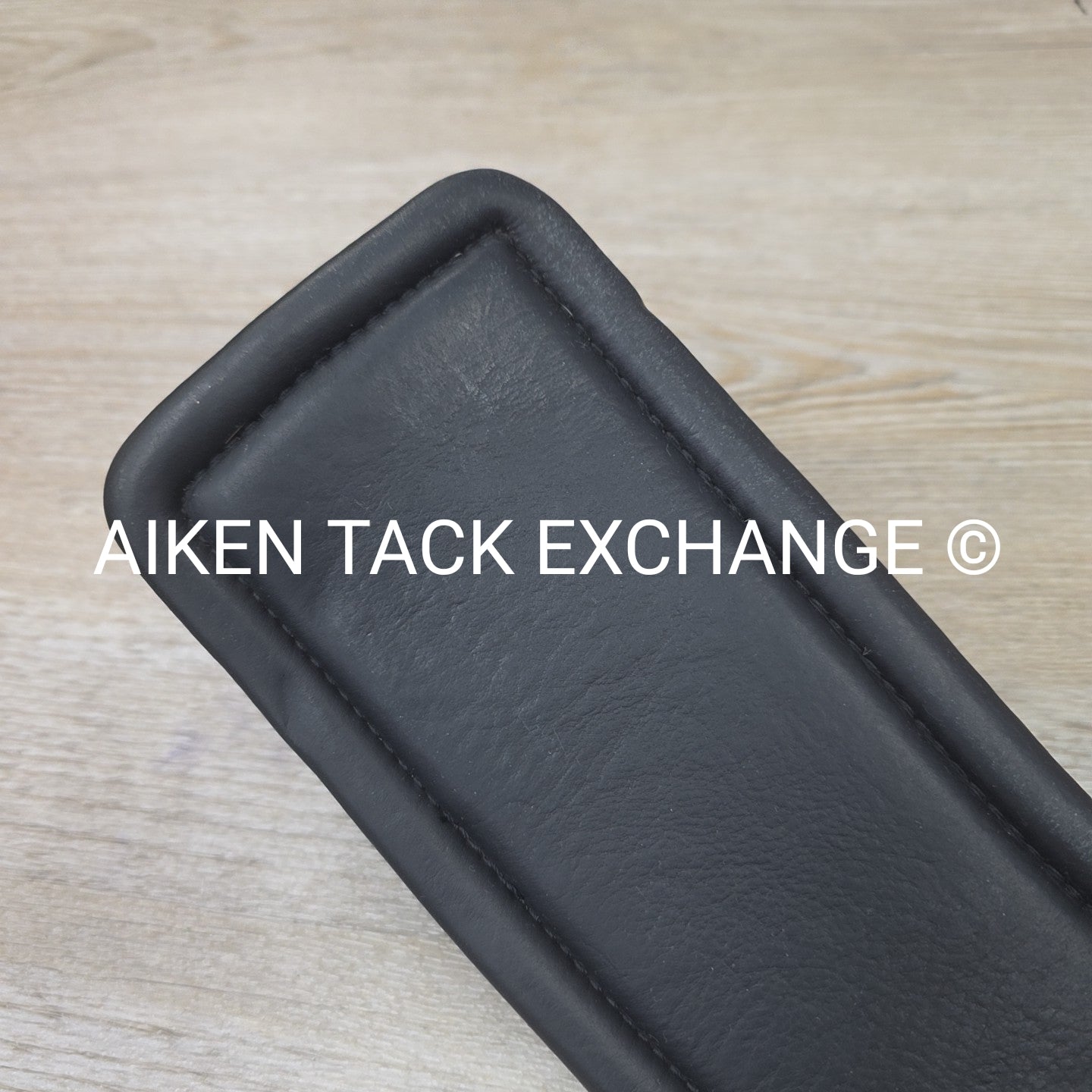 Total Saddle Fit StretchTec Shoulder Relief Girth with Leather Liner, 26"