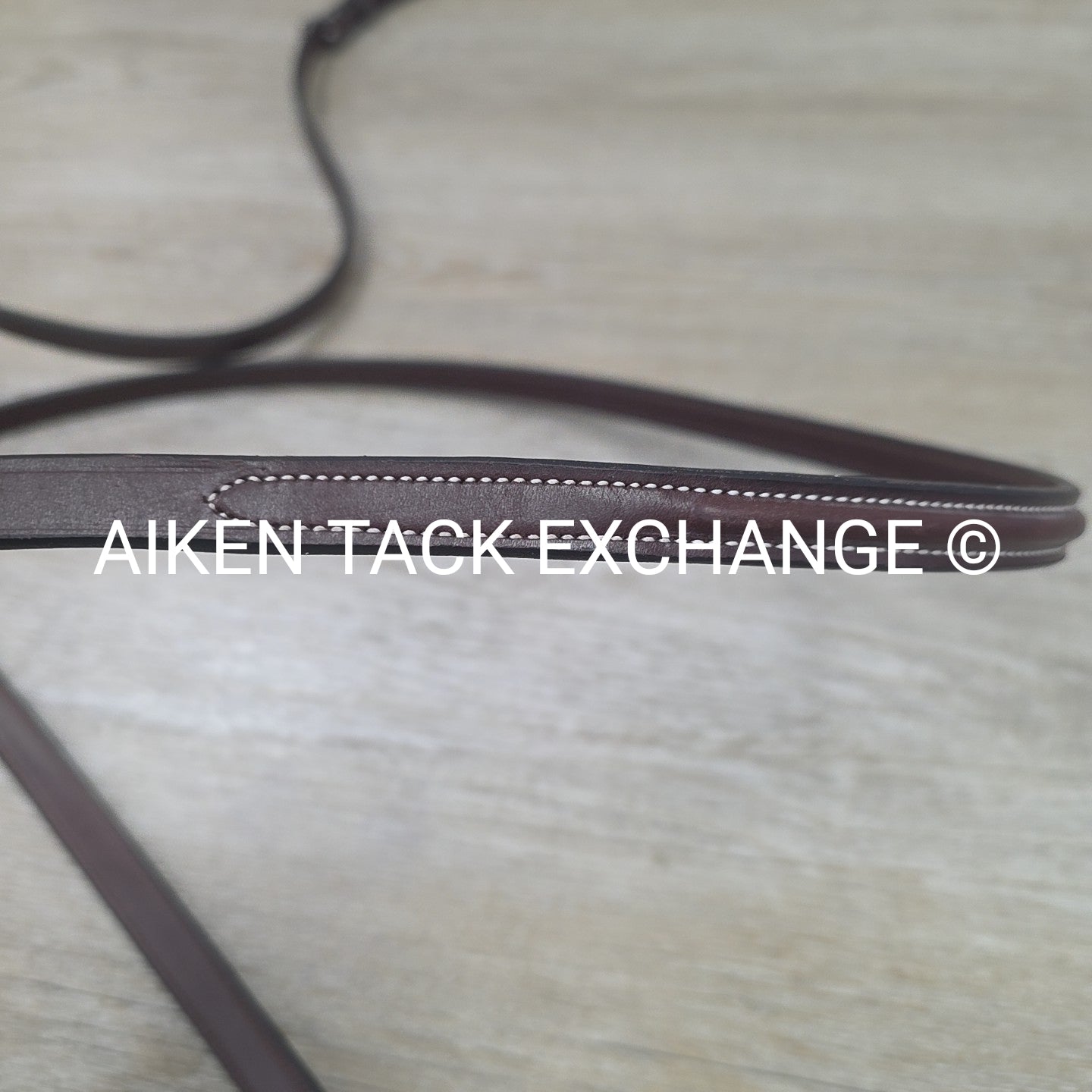 KL Select Red Barn Round Raised Standing Fancy Stitch Martingale, Size Cob