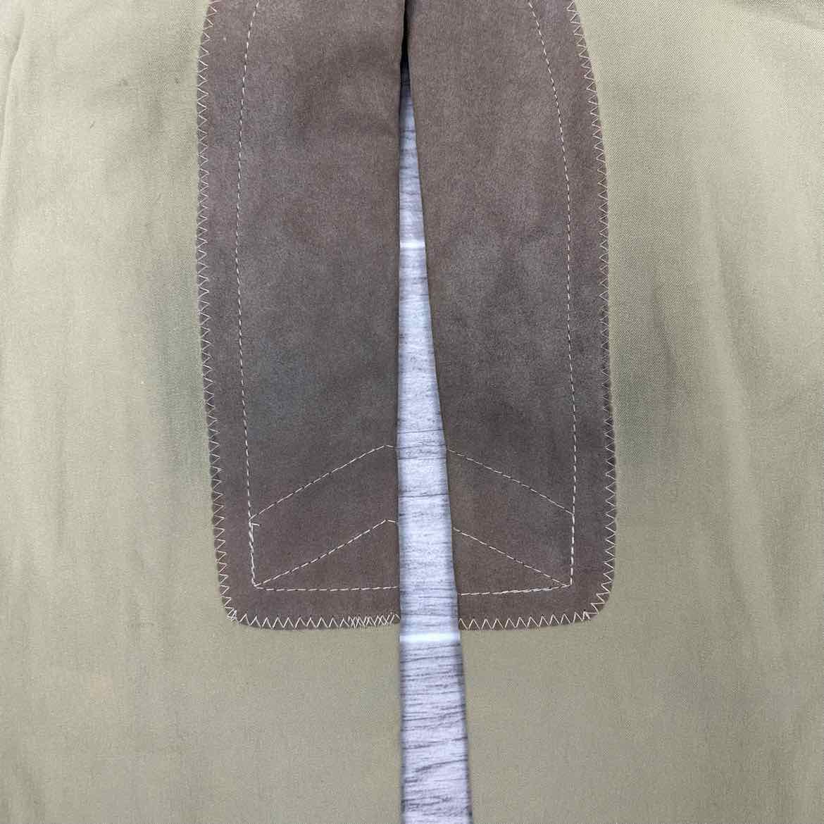 Tailored Sportsman Trophy Hunter Knee Patch Breeches, Size 26 R