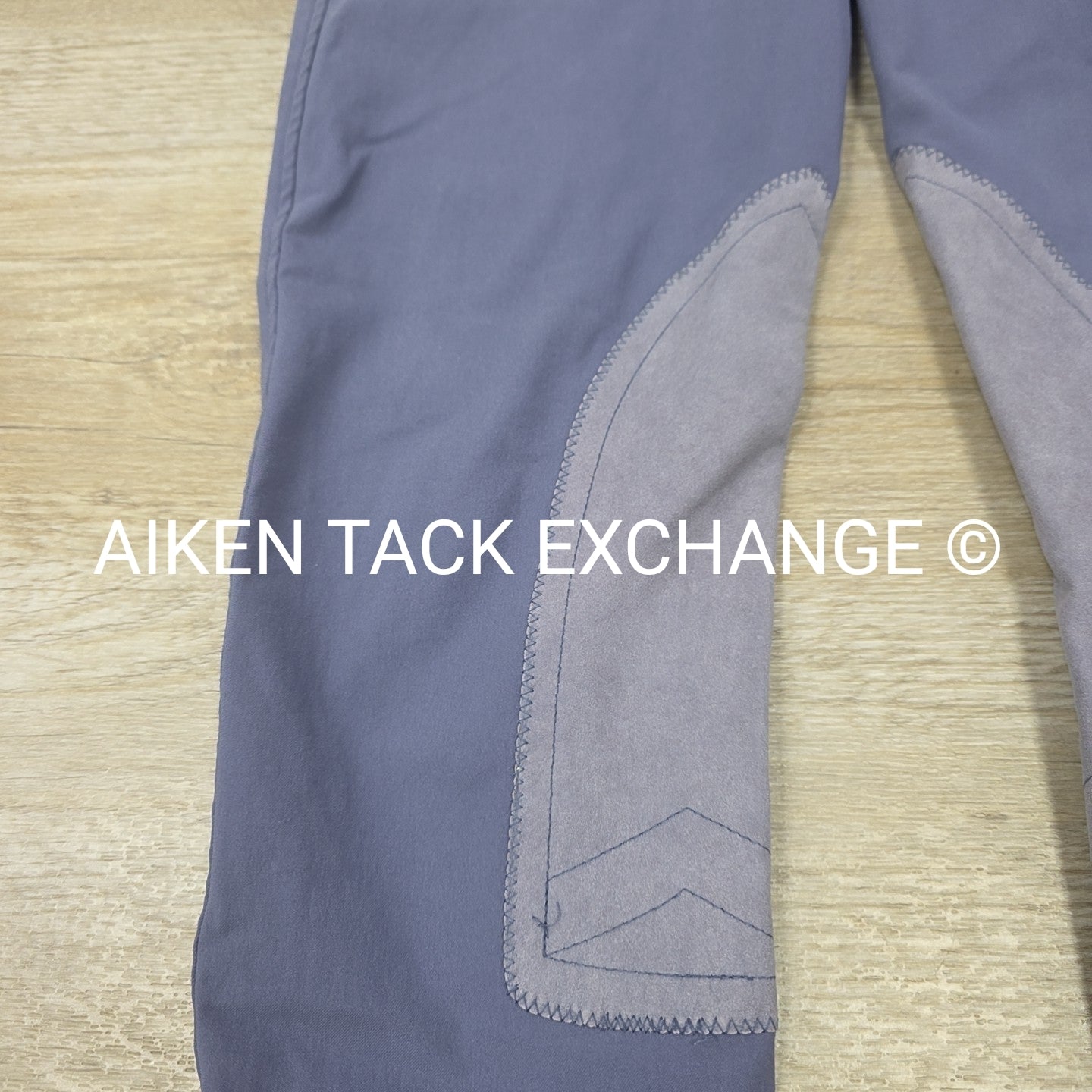 Tailored Sportsman Trophy Hunter Knee Patch Breeches, Size 30 L