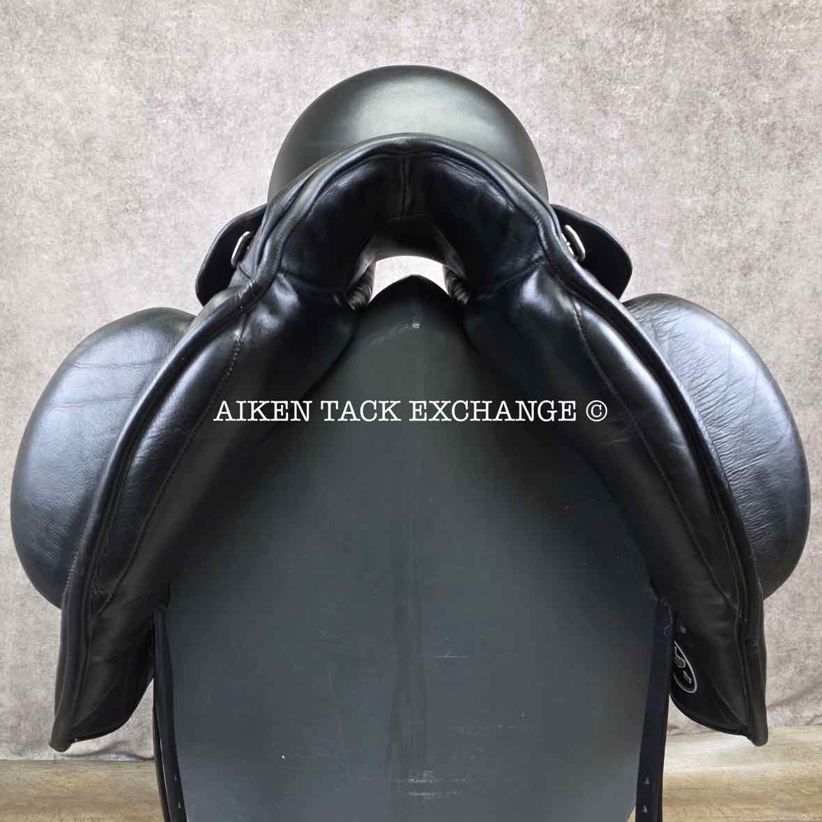 2019 Custom Saddlery Icon Star Monoflap Dressage Saddle, 18" Seat, Adjustable Tree, Wool Flocked Panels