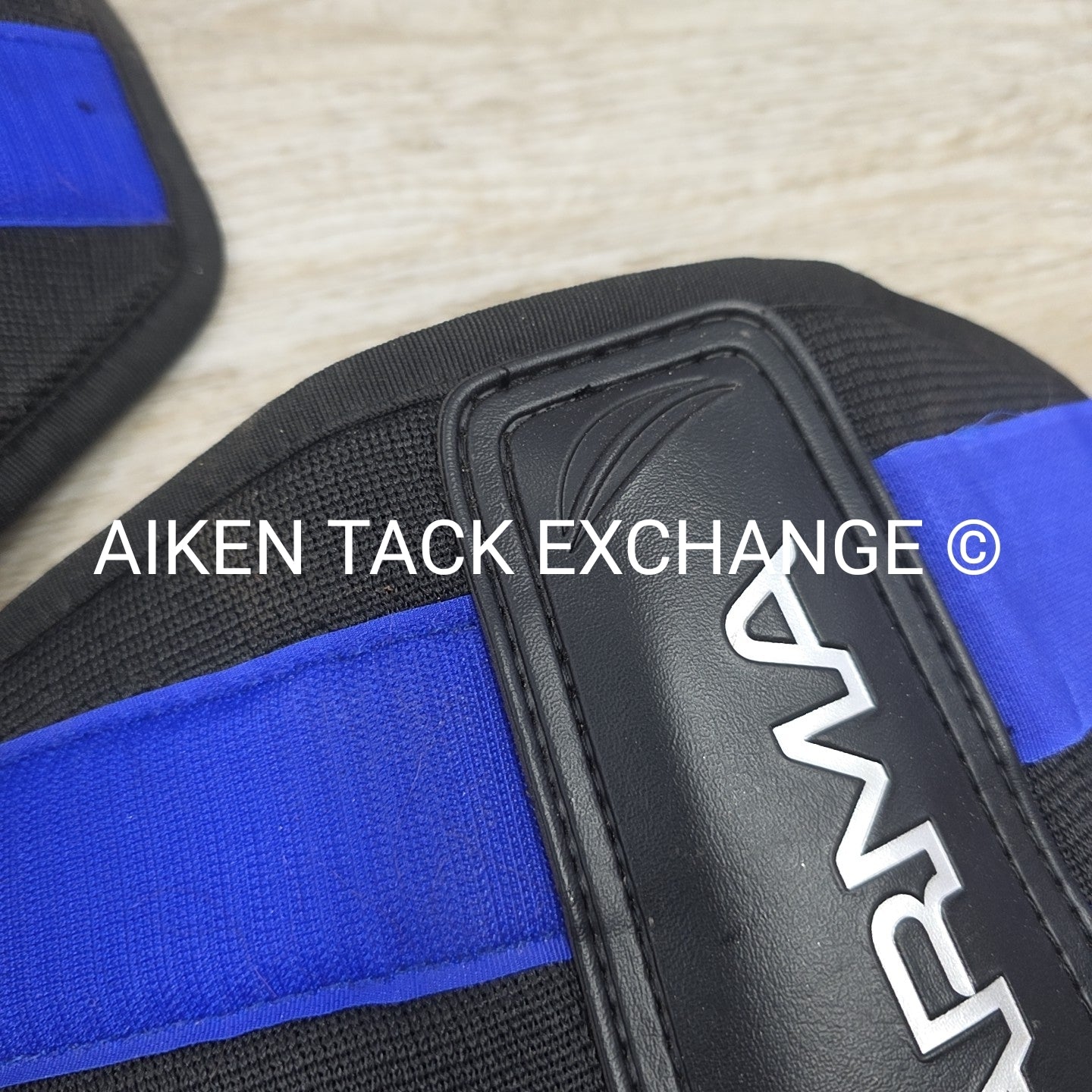 Shires Arma Air Motion Brushing Boots, Size Cob