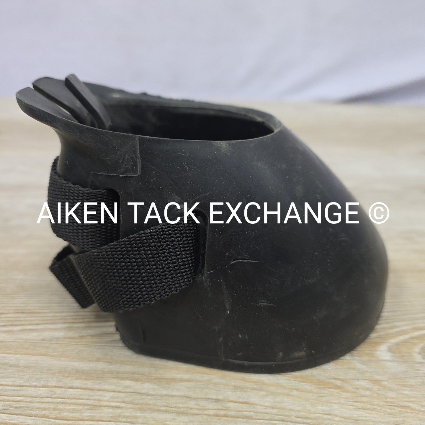 Dura-Tech Protective Rubber Horse Boots, 1 Pair, Size Medium