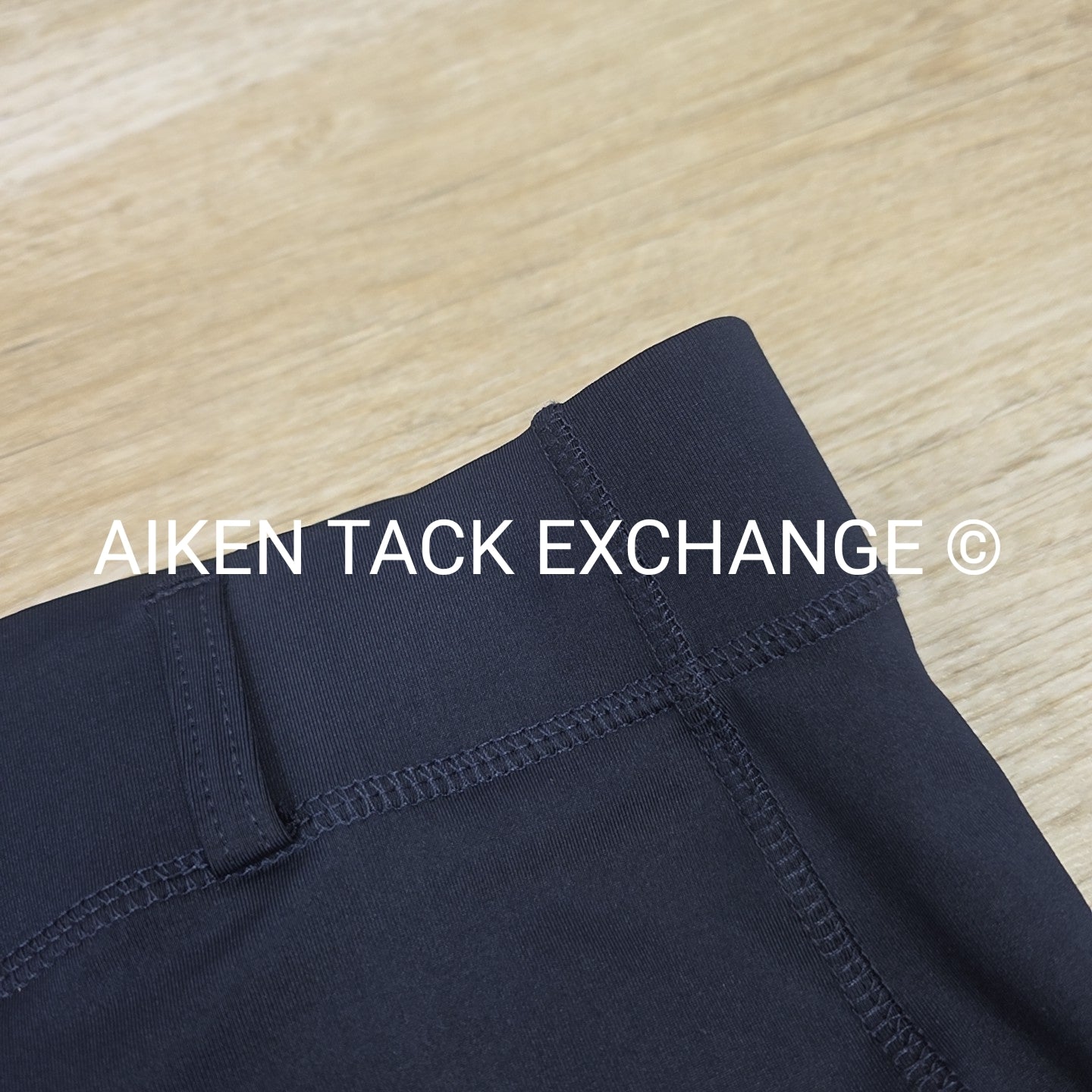 Ovation AeroWick Silicone Grip Full Seat Tights, Size Large