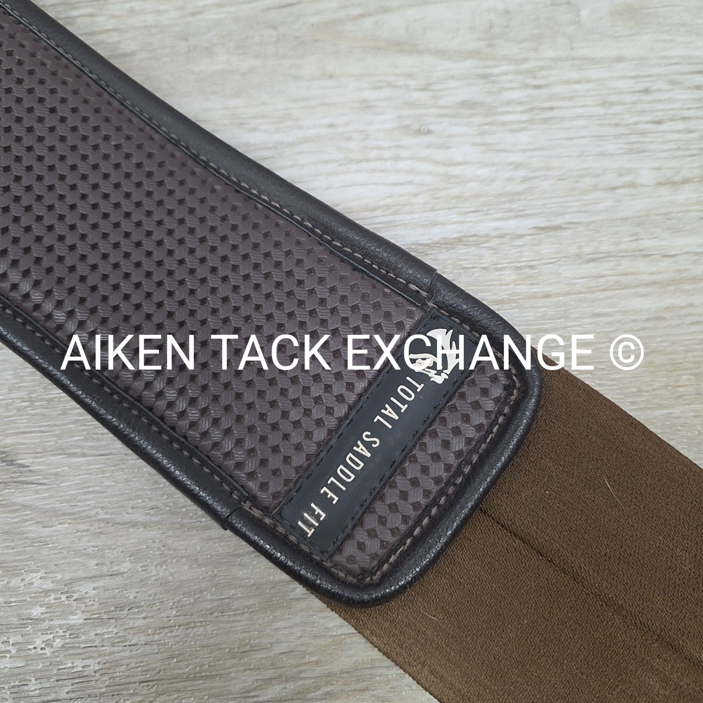 Total Saddle Fit Anatomic Shoulder Relief Girth, Brown, 50"