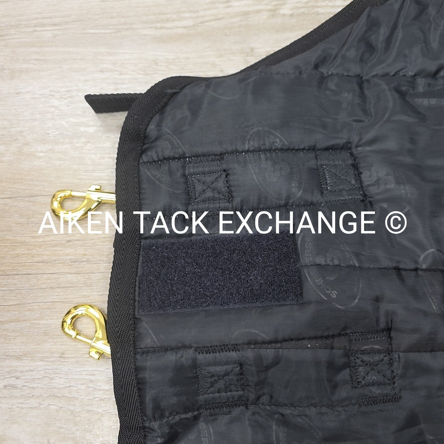 Schneiders Storm Shield Medium Weight Turnout Blanket, 82"