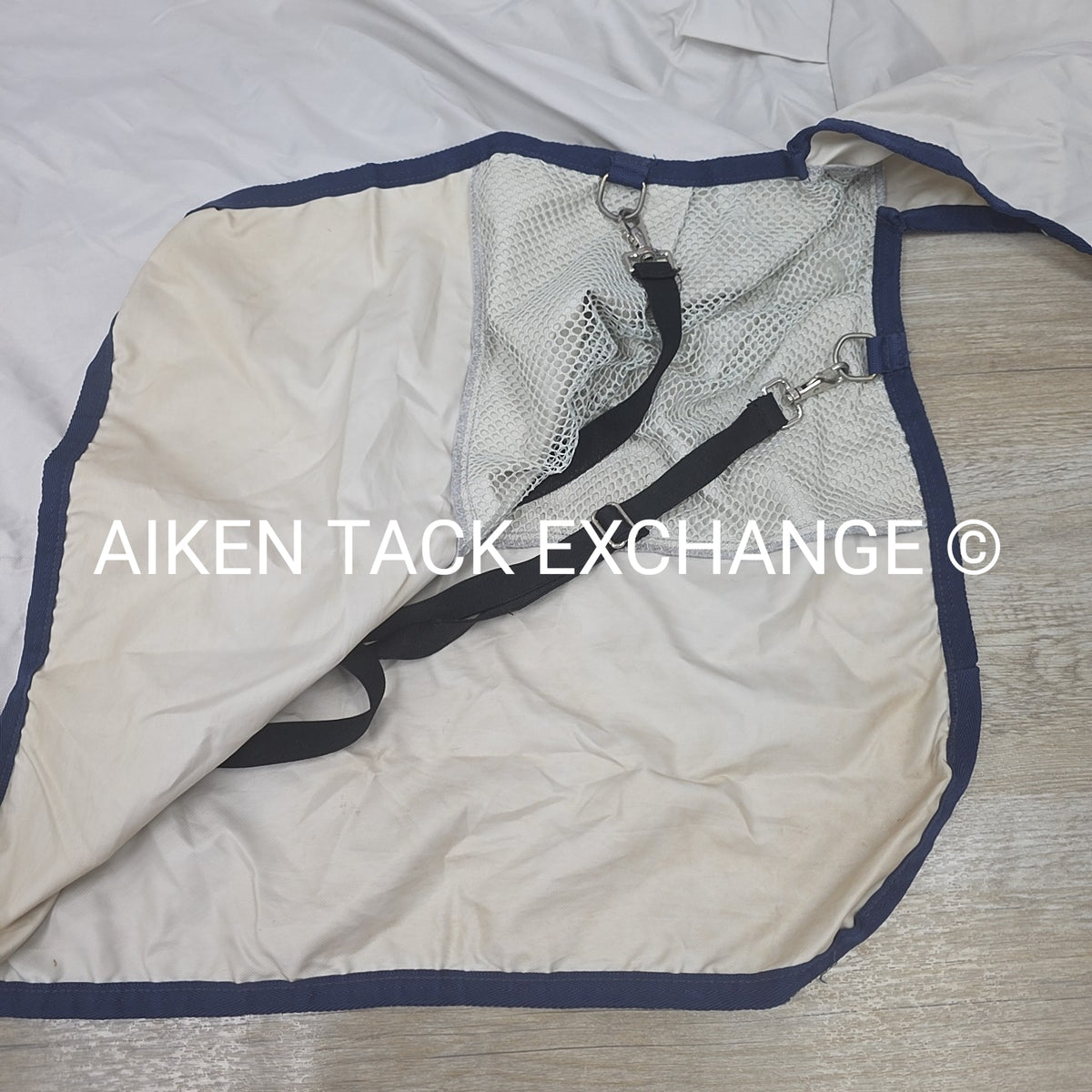 Bucas Sun Shower Lightweight Turnout Sheet, Size 78"
