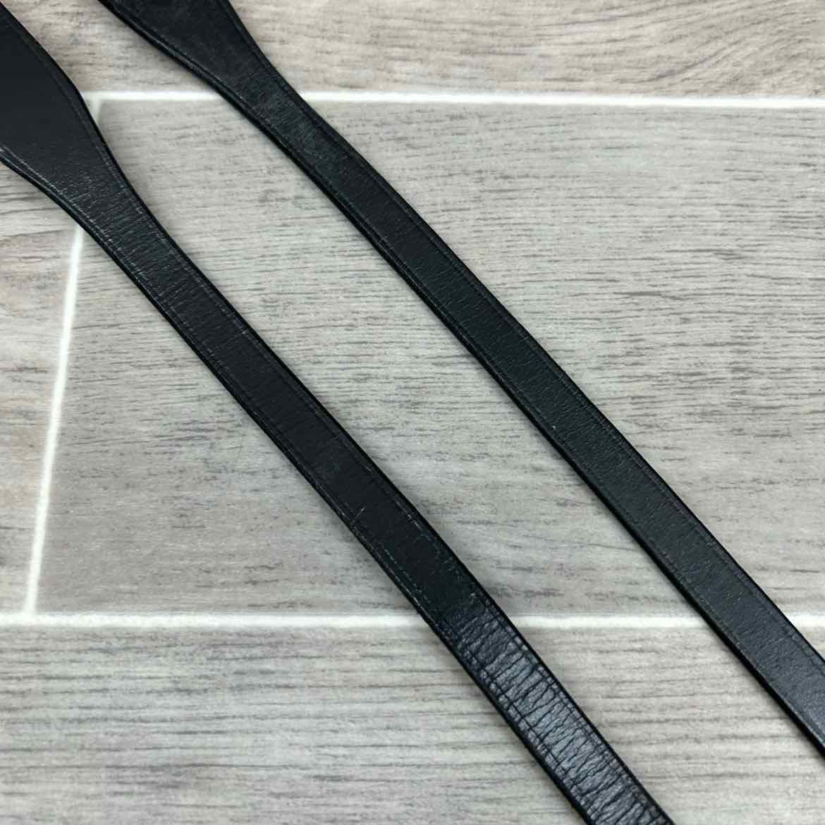 Dover Saddlery Garter Jodphur Straps, Black, Size Medium