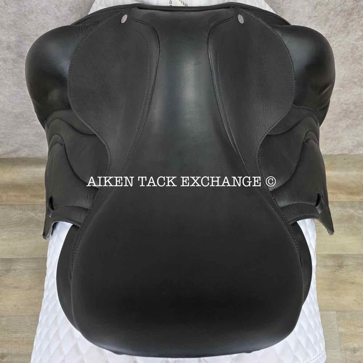 2016 Antares Cadence Monoflap Dressage Saddle, 17" Seat, 1N Flap - Short, M/MW Tree, Foam Panels, Full Buffalo Leather