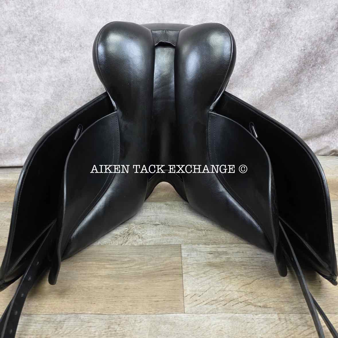 Cardanel Dressage Saddle, 18.5" Seat, Medium Wide Tree, Wool Flocked Panels