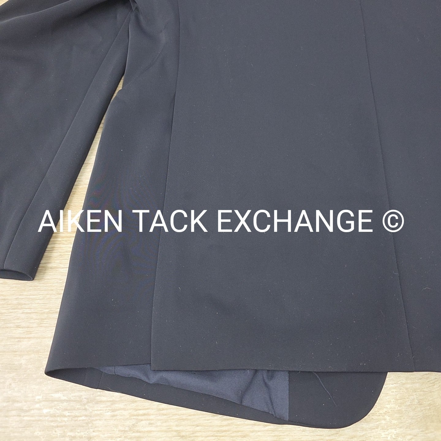 RJ Classics Xtreme Stretch Washable Show Coat, Size 42 R