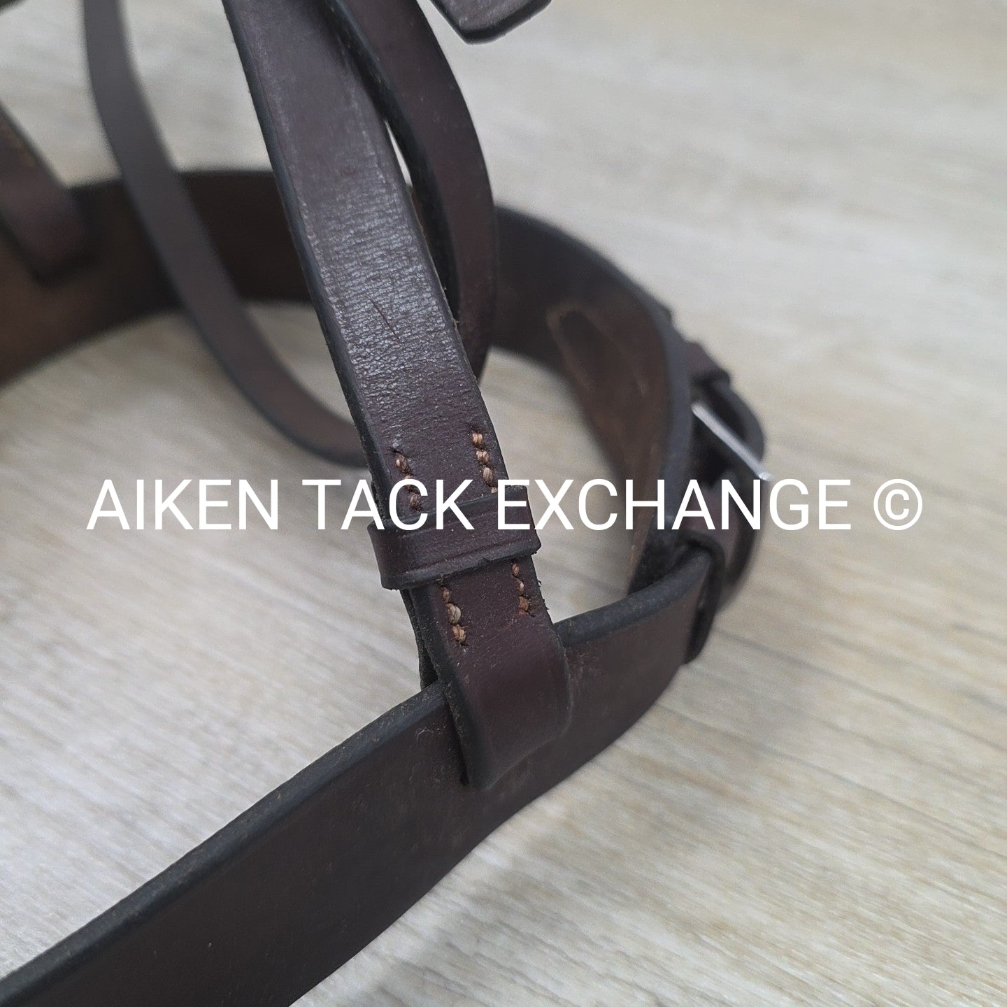Horse Country Flat Hunt Bridle, Missing Cheek Pieces, No Reins, Brown, Size Full