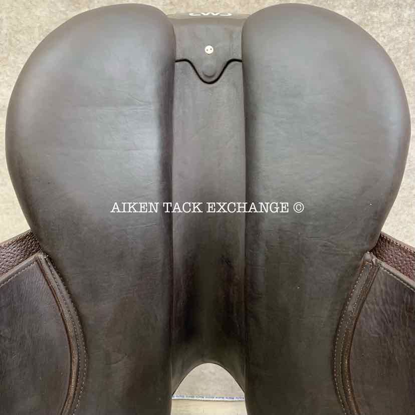 2023 CWD SE32 2GS Mademoiselle Close Contact Jump Saddle, 17.5" Seat - S2, 2L Flap, Dynamik Flex Tree - Medium, Foam Panels, Full Buffalo Leather
