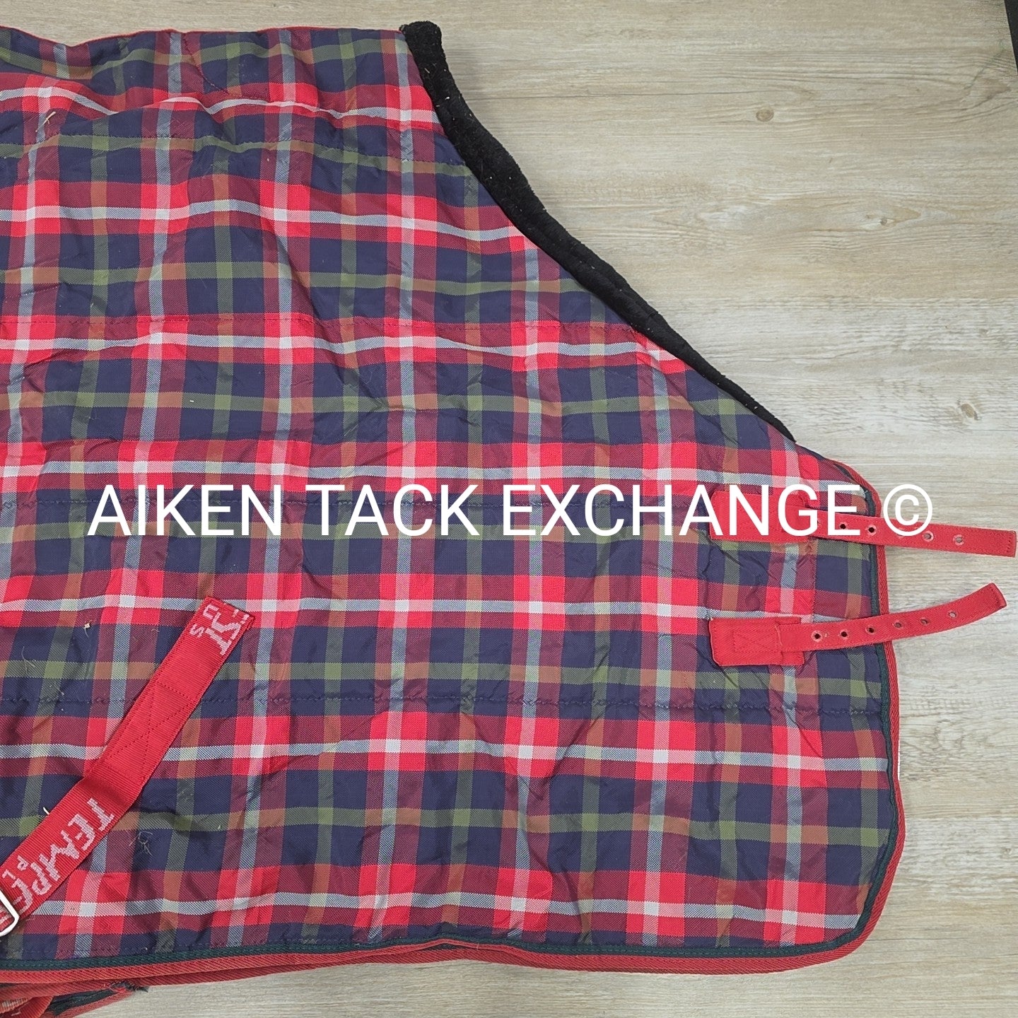 Shires Medium Weight Stable Blanket, 78"