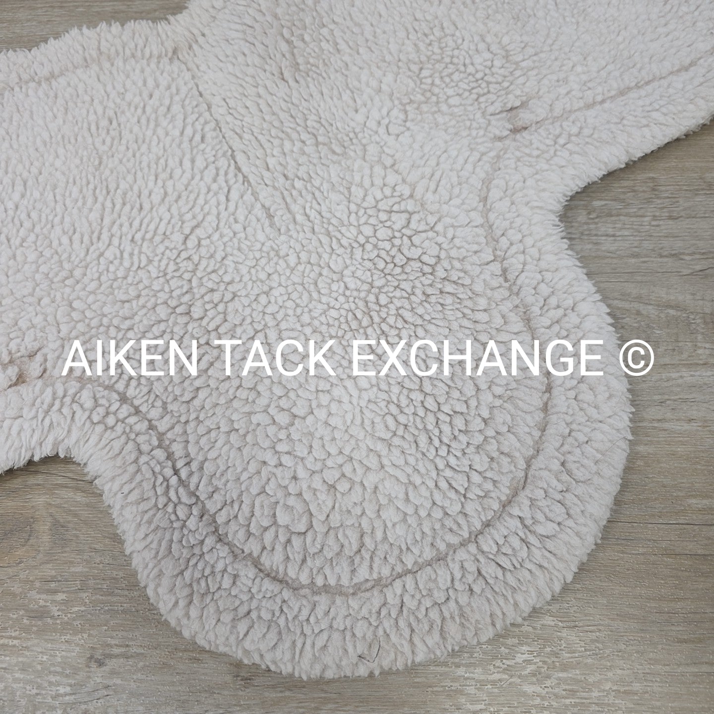 BARGAIN BUNDLE: Toklat Medallion & Dover Saddlery Fleece Contour Saddle Pads