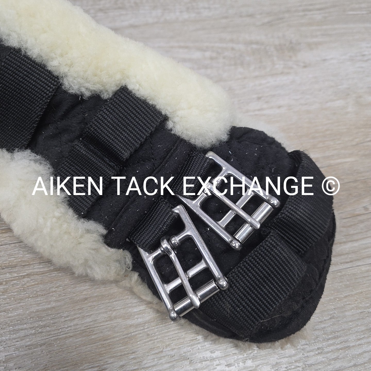 Horze Harleigh Sheepskin Girth, Back, 24"