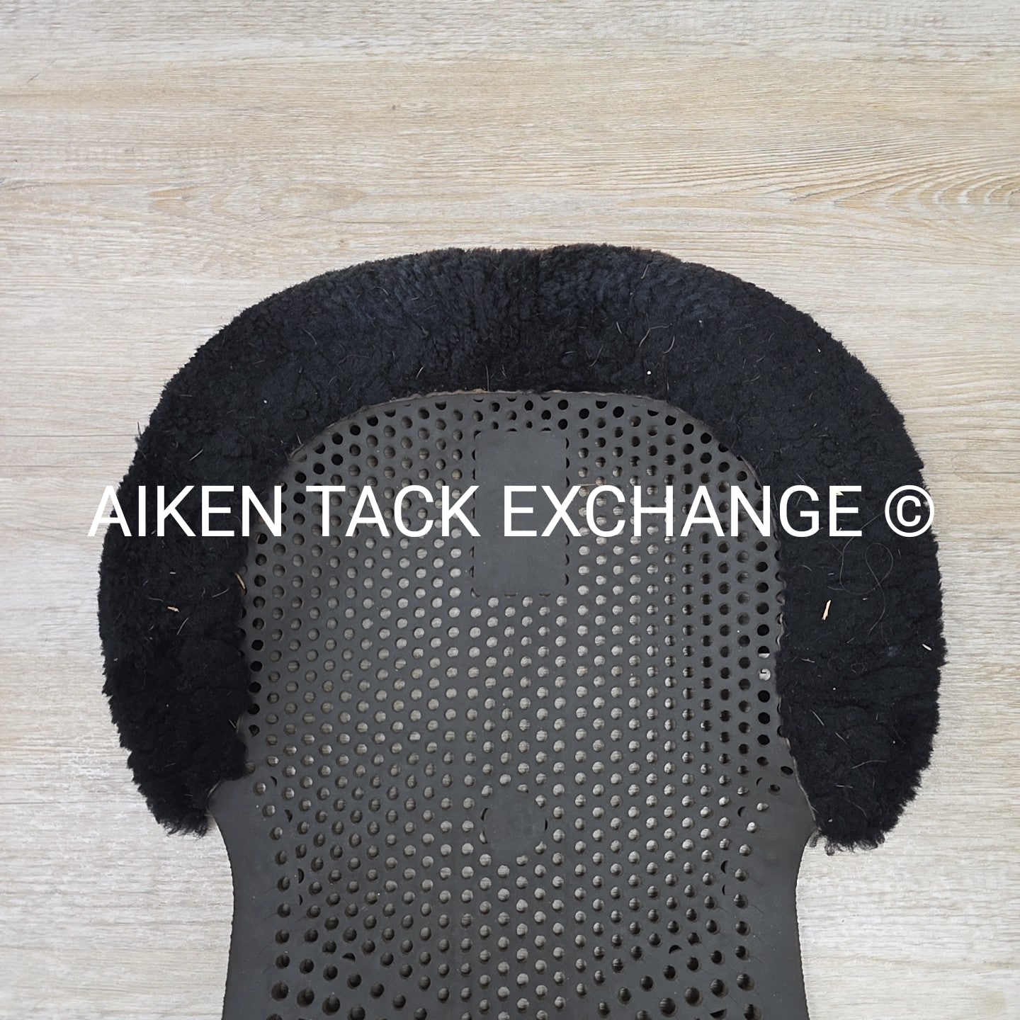 BARGAIN BUNDLE: ECP Sheepskin Half Pad & Acavallo Gel No Slip with Sheepskin Hal