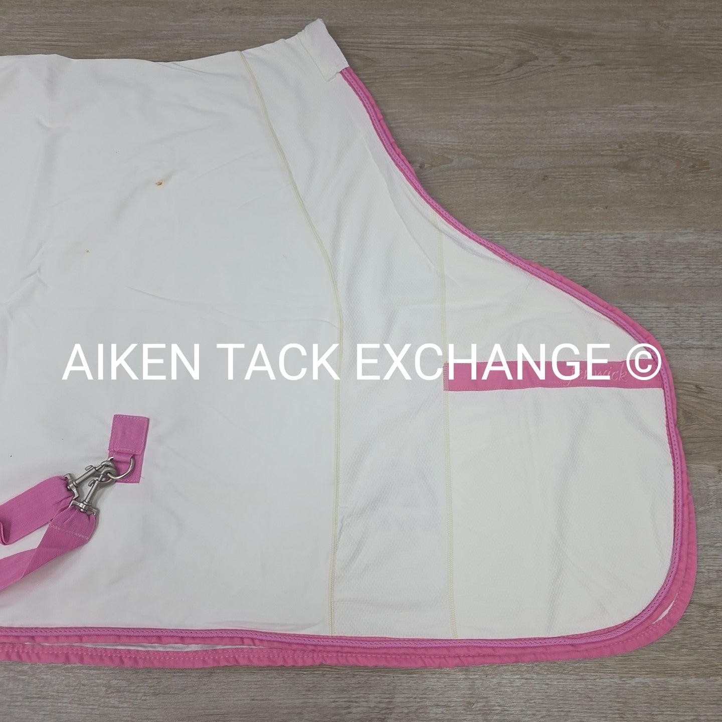 Fenwick Equestrian Pop Star Dress Sheet Sporty Cooler, 68"