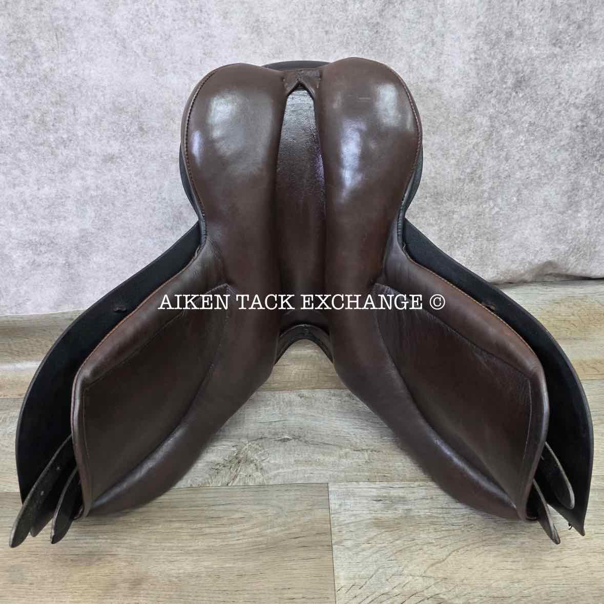 Berney Brothers All Purpose Saddle, 17.5" Seat, Medium Tree, Wool Flocked Panels