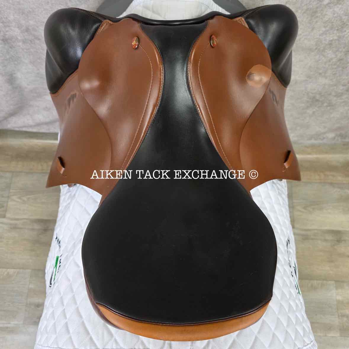 2005 Prestige Sidney Jump Saddle, 17" Seat, 33 Tree - Medium, Wool Flocked Panels